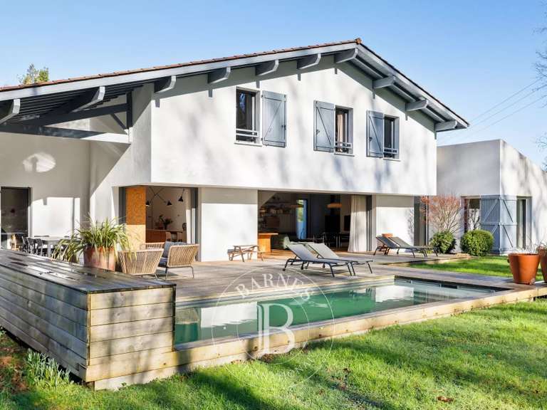 House Bassussarry - 4 bedrooms - 242m²