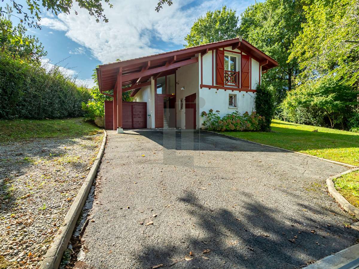 House Bassussarry