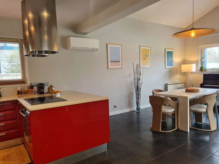 Maison Bassussarry - 4 chambres - 135m²