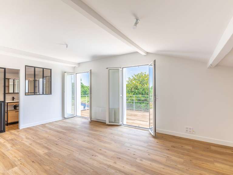 Maison Bassussarry - 4 chambres - 152m²