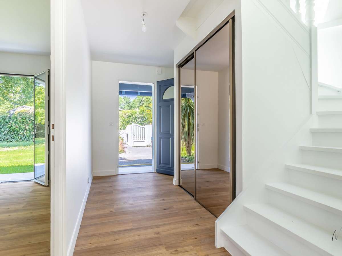 Maison Bassussarry