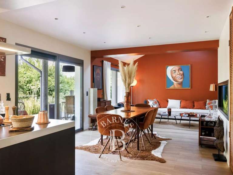 Maison Bassussarry - 244m²