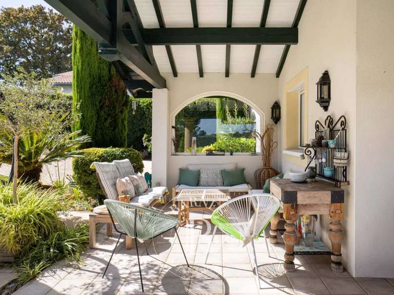 House Bassussarry - 5 bedrooms - 250m²