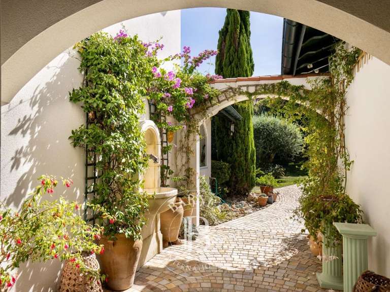 House Bassussarry - 5 bedrooms - 250m²