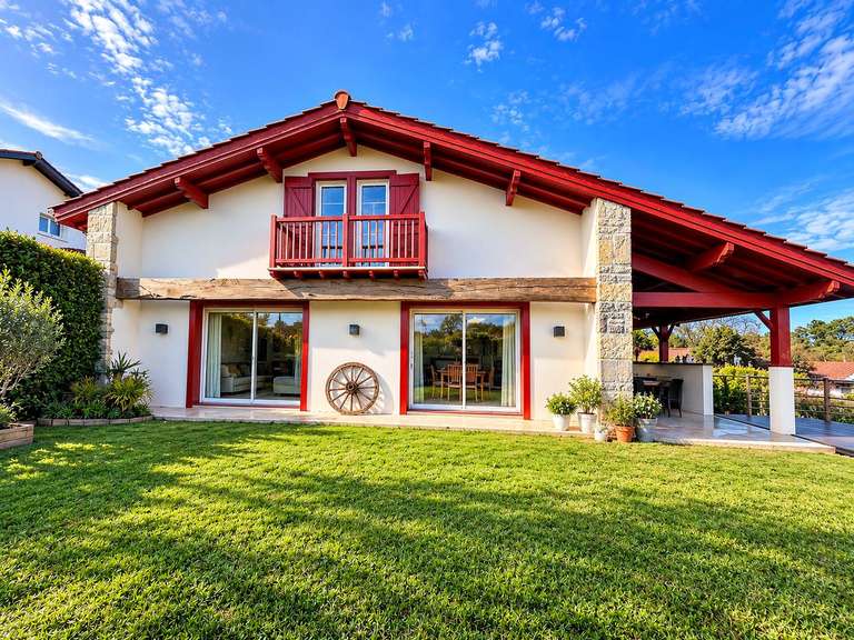 House Bassussarry - 161m²