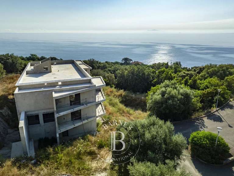 Appartement Bastia - 2 chambres - 98m²