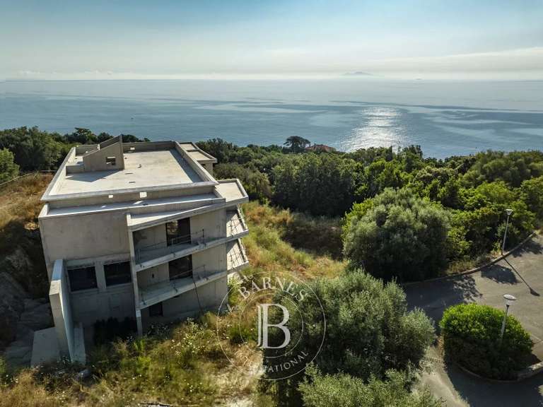 Appartement Bastia - 2 chambres - 98m²