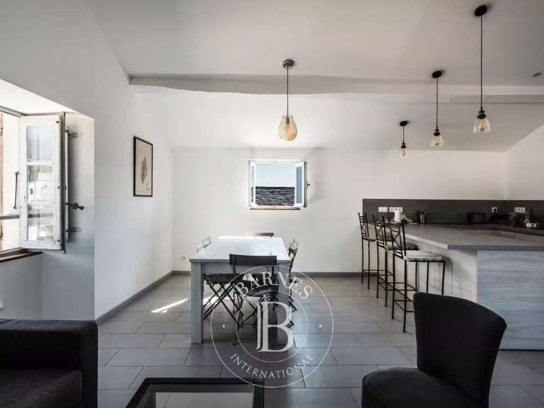 Appartement Bastia - 4 chambres - 150m²