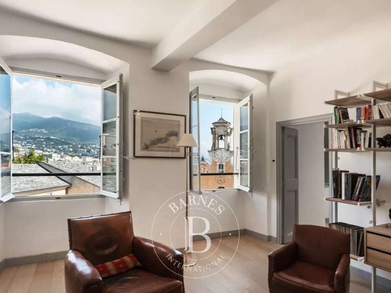 Appartement Bastia - 4 chambres - 150m²
