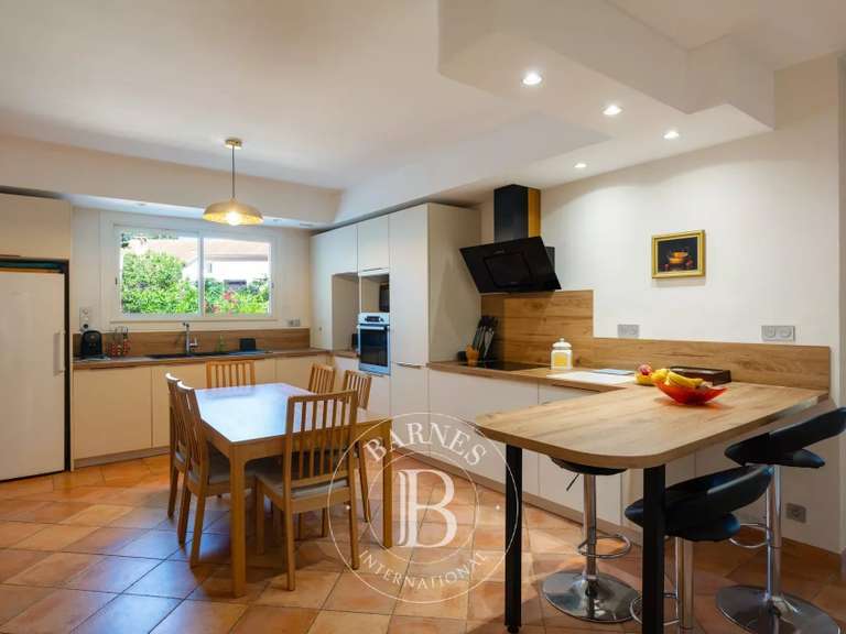 Maison Bastia - 5 chambres - 270m²