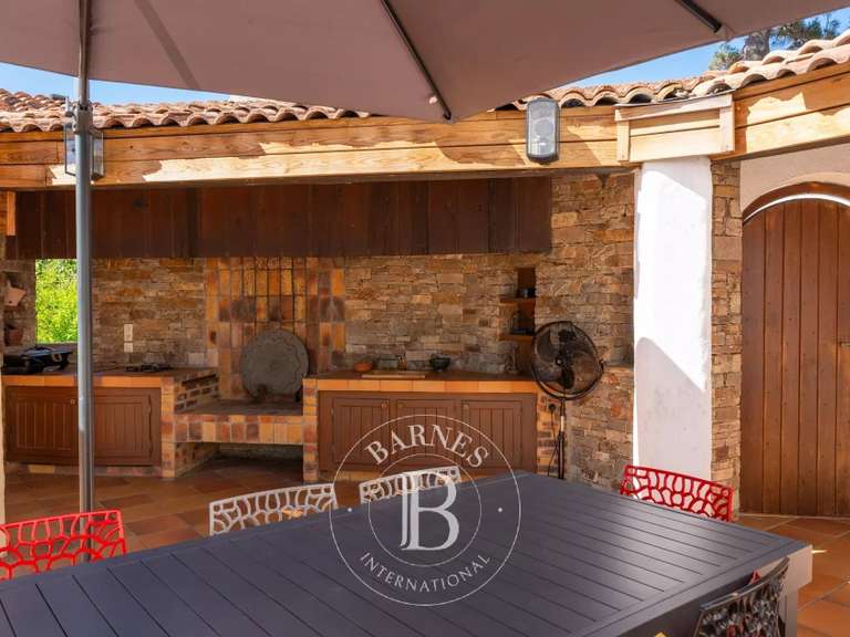 Maison Bastia - 5 chambres - 270m²