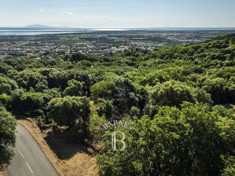 Terrain Bastia - 4000m²