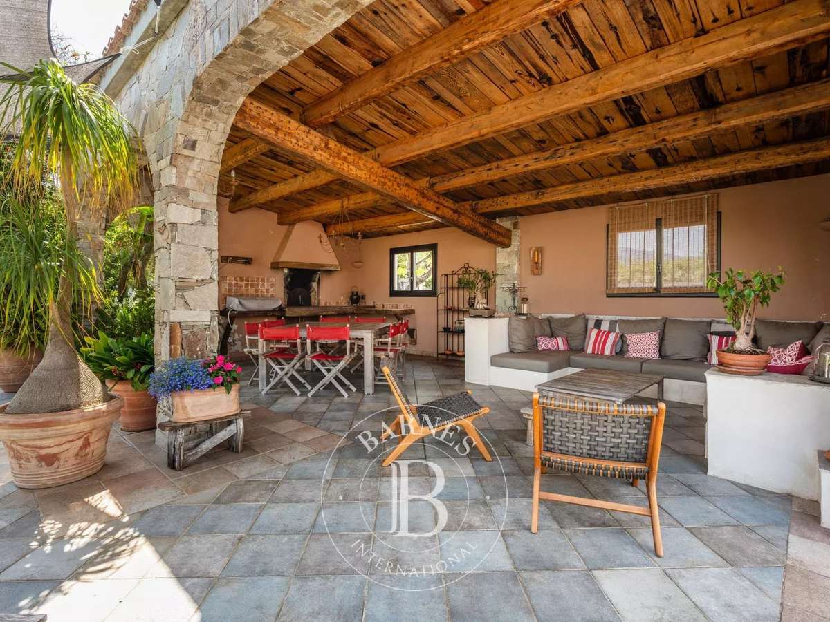 Villa Bastia