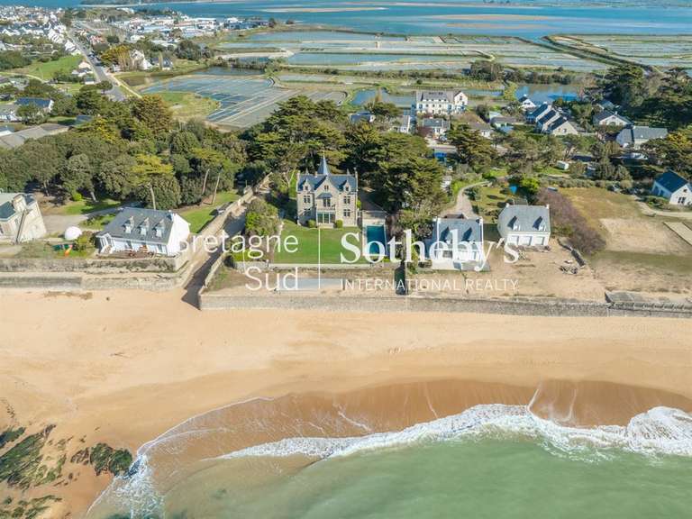 Propriété Batz-sur-Mer - 6 chambres - 267m²