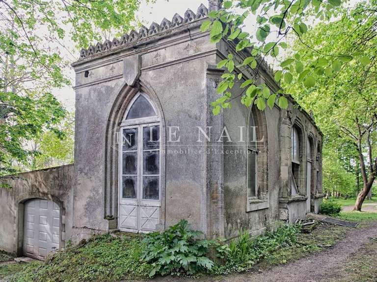 Castle Bayeux - 10 bedrooms - 466m²