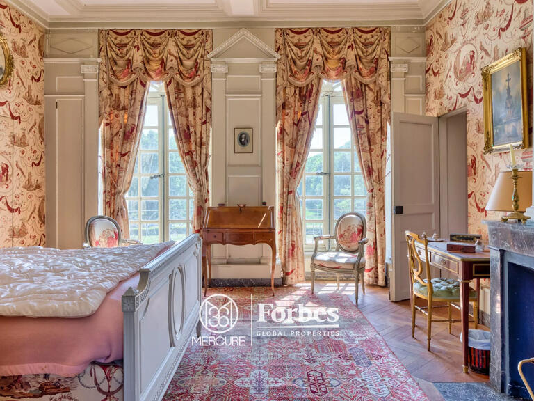 Château Bayeux - 11 chambres - 1100m²