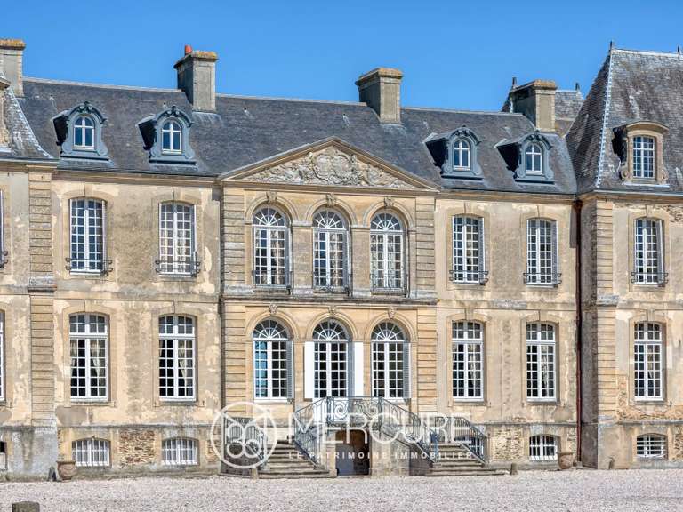 Château Bayeux - 11 chambres - 1100m²