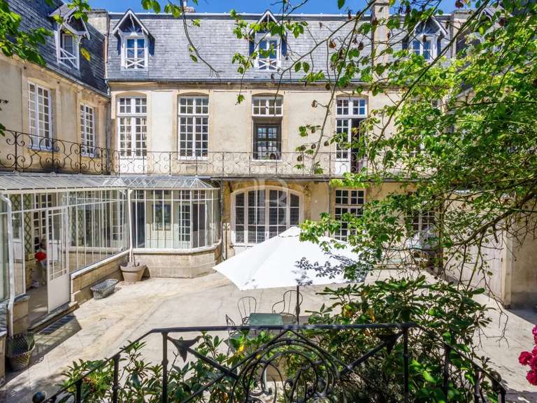Hôtel particulier Bayeux - 10 chambres - 489m²