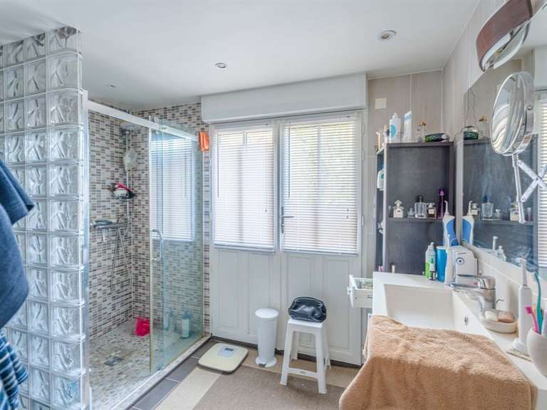 Maison Bayeux - 4 chambres - 215m²