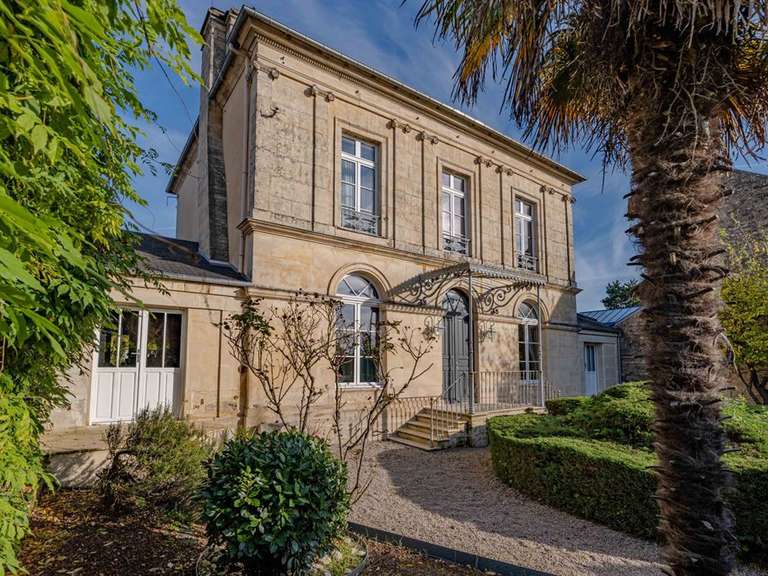 Maison Bayeux - 4 chambres - 215m²