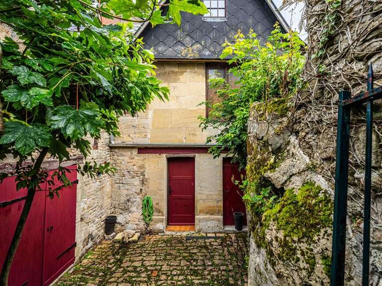 Maison Bayeux - 3 chambres - 338m²