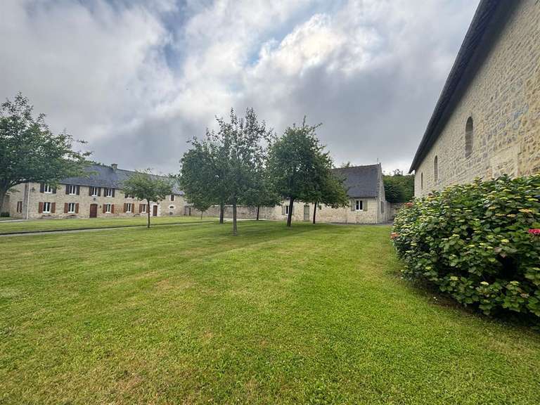 Maison Bayeux - 3 chambres - 282m²