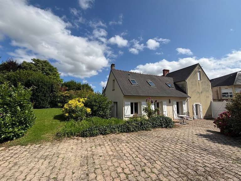 Maison Bayeux - 5 chambres - 215m²
