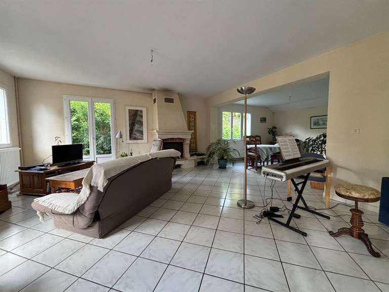 Maison Bayeux - 5 chambres - 215m²