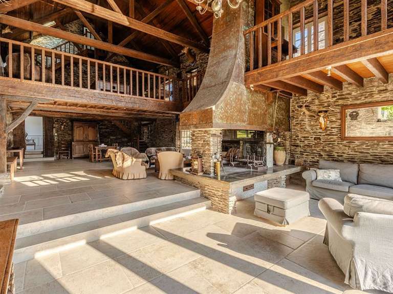 Maison Bayeux - 7 chambres - 578m²