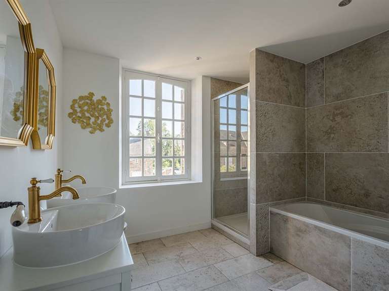 Maison Bayeux - 7 chambres - 578m²