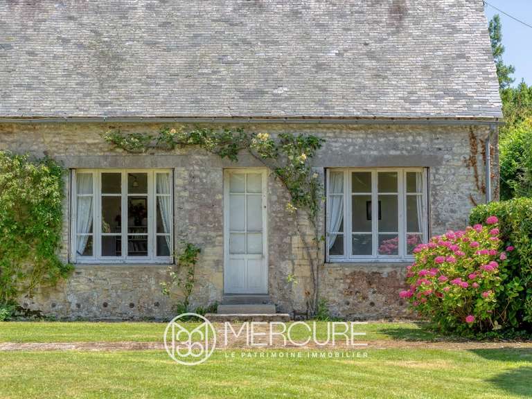 Maison Bayeux - 8 chambres - 340m²