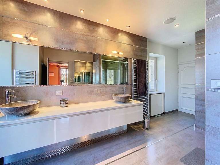 House Bayeux - 4 bedrooms - 321m²