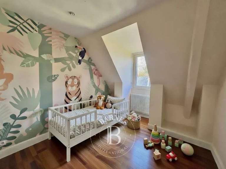 Maison Bayeux - 3 chambres - 321m²