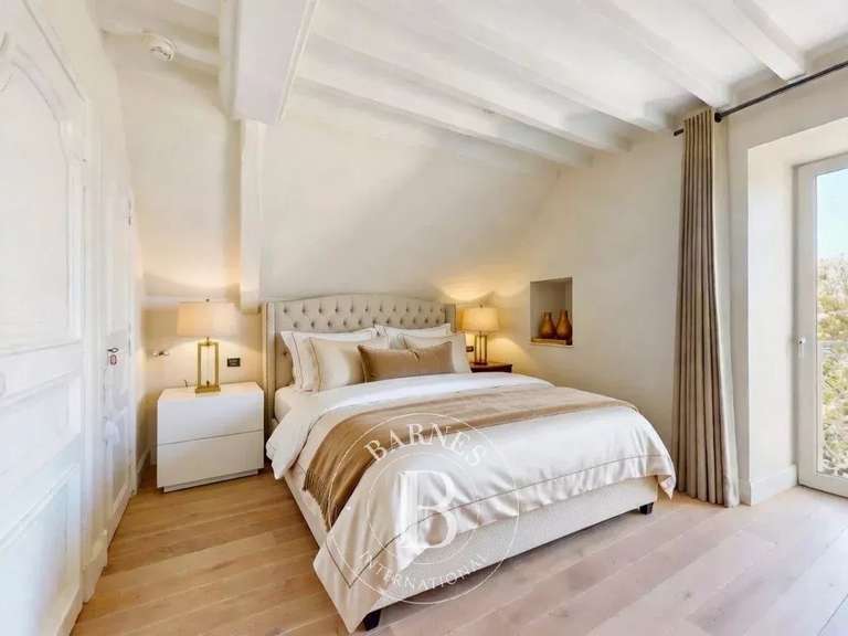 Maison Bayeux - 3 chambres - 321m²