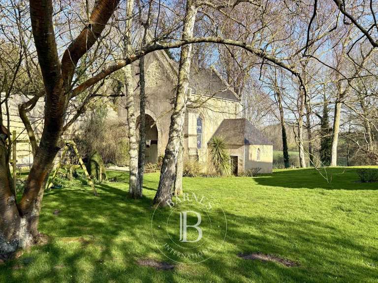 Maison Bayeux - 3 chambres - 321m²