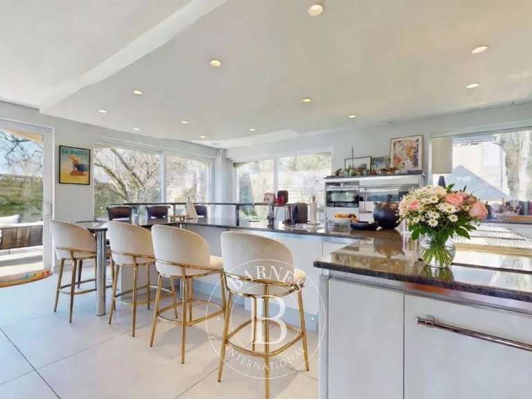 Maison Bayeux - 3 chambres - 321m²