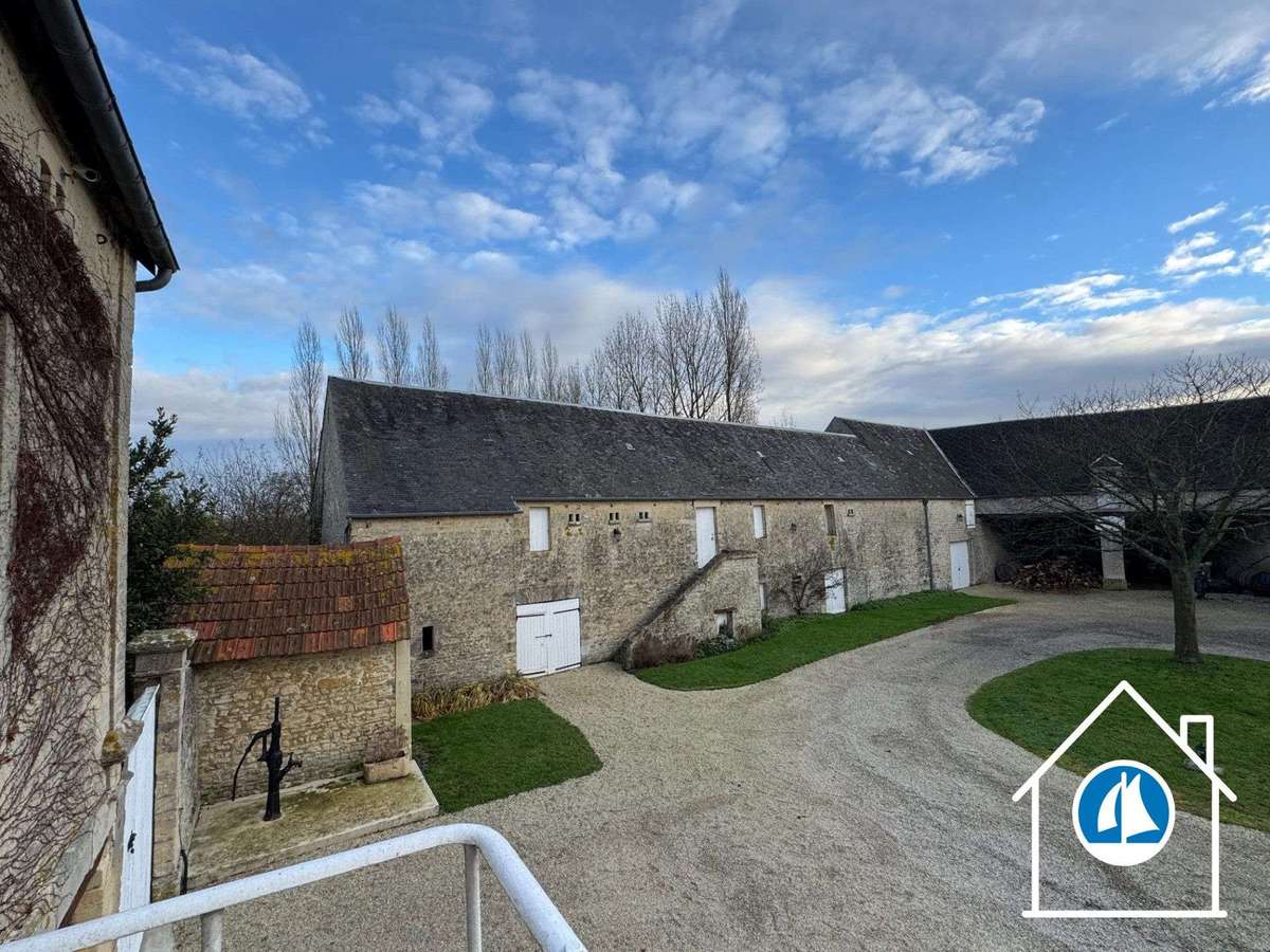 House Bayeux