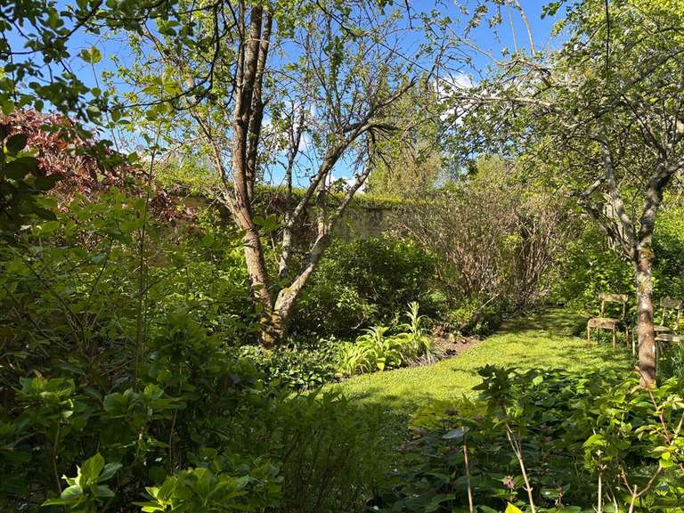 Maison Bayeux - 3 chambres - 226m²
