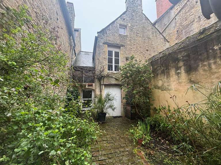 Maison Bayeux - 7 chambres - 238m²