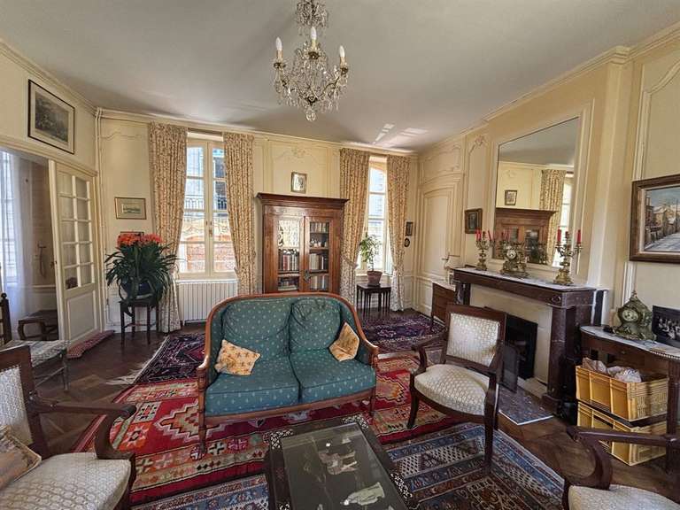 Maison Bayeux - 7 chambres - 238m²