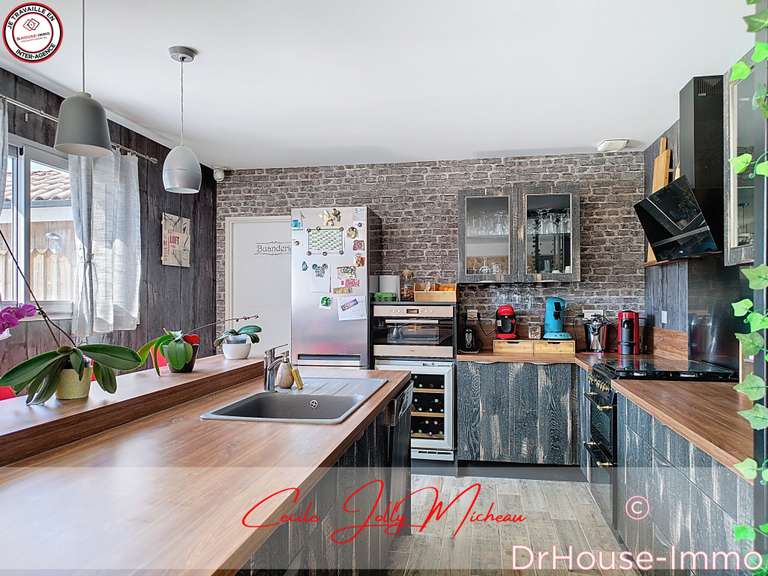 Villa Bayon-sur-Gironde - 4 chambres - 150m²