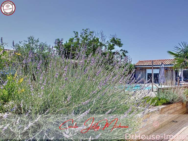Villa Bayon-sur-Gironde - 4 chambres - 150m²