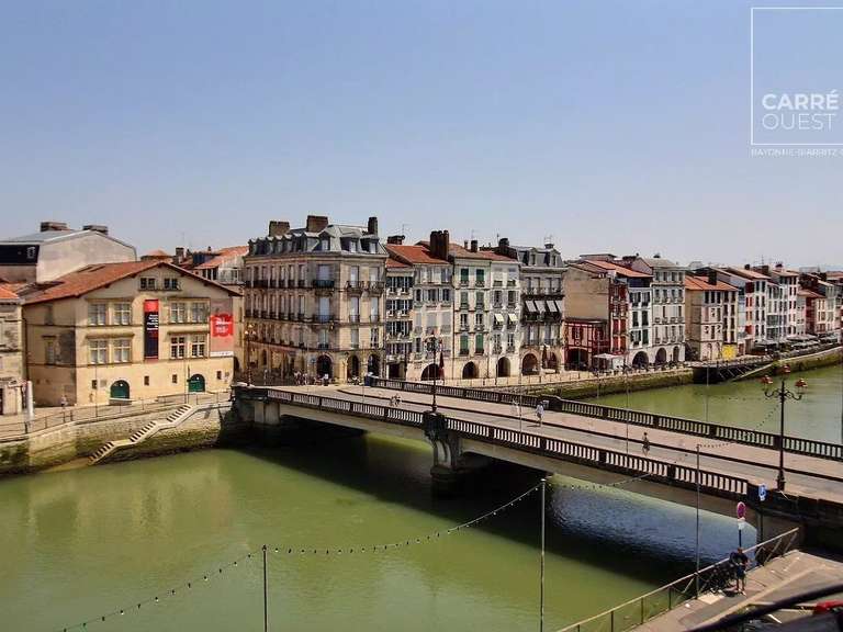 Appartement Bayonne - 3 chambres - 229m²