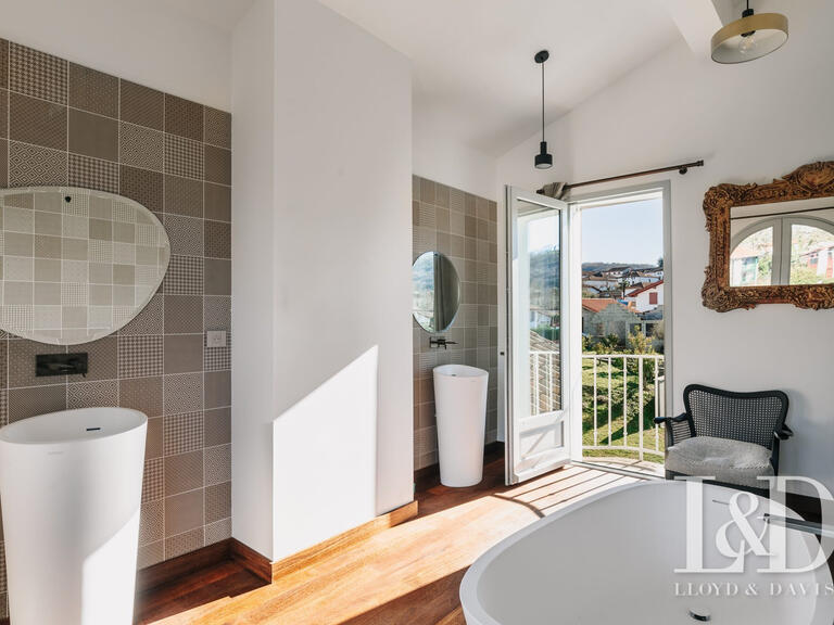 Maison Bayonne - 3 chambres - 343m²
