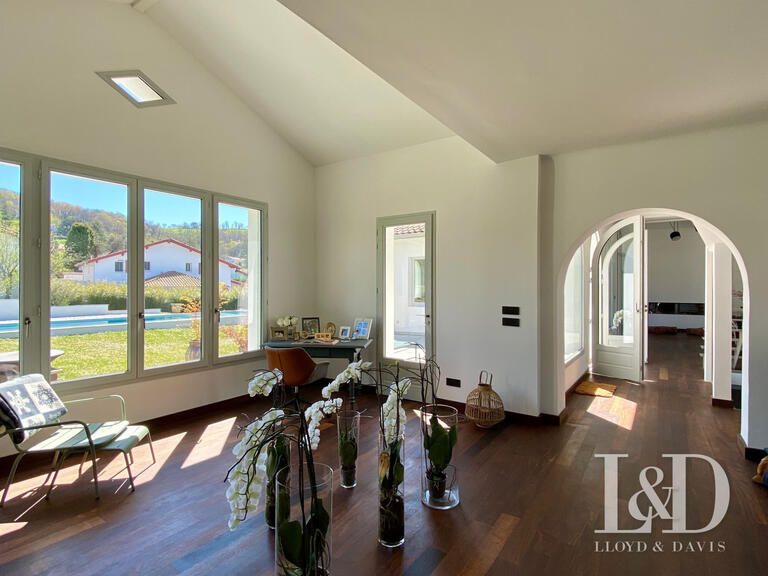 Maison Bayonne - 3 chambres - 343m²