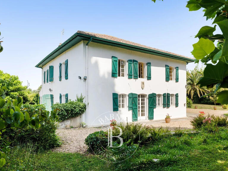 Maison Bayonne - 5 chambres - 275m²