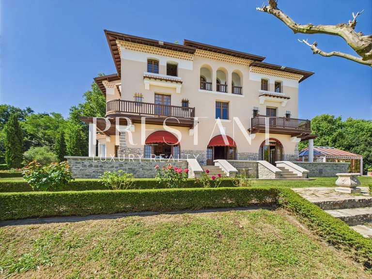 House Bayonne - 8 bedrooms - 470m²