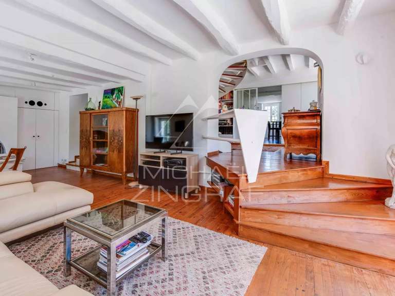 House Bayonne - 5 bedrooms - 221m²