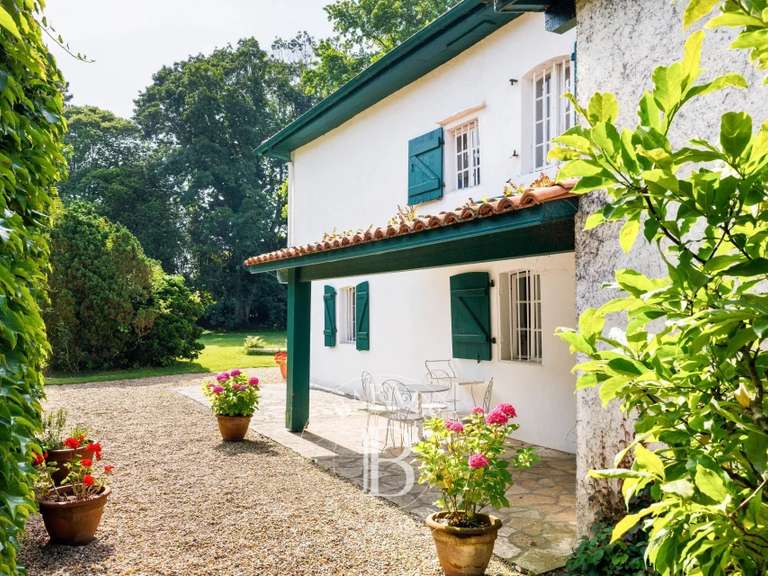 Maison Bayonne - 5 chambres - 285m²