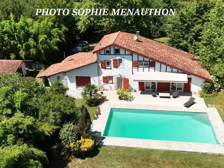 Maison Bayonne - 5 chambres - 230m²